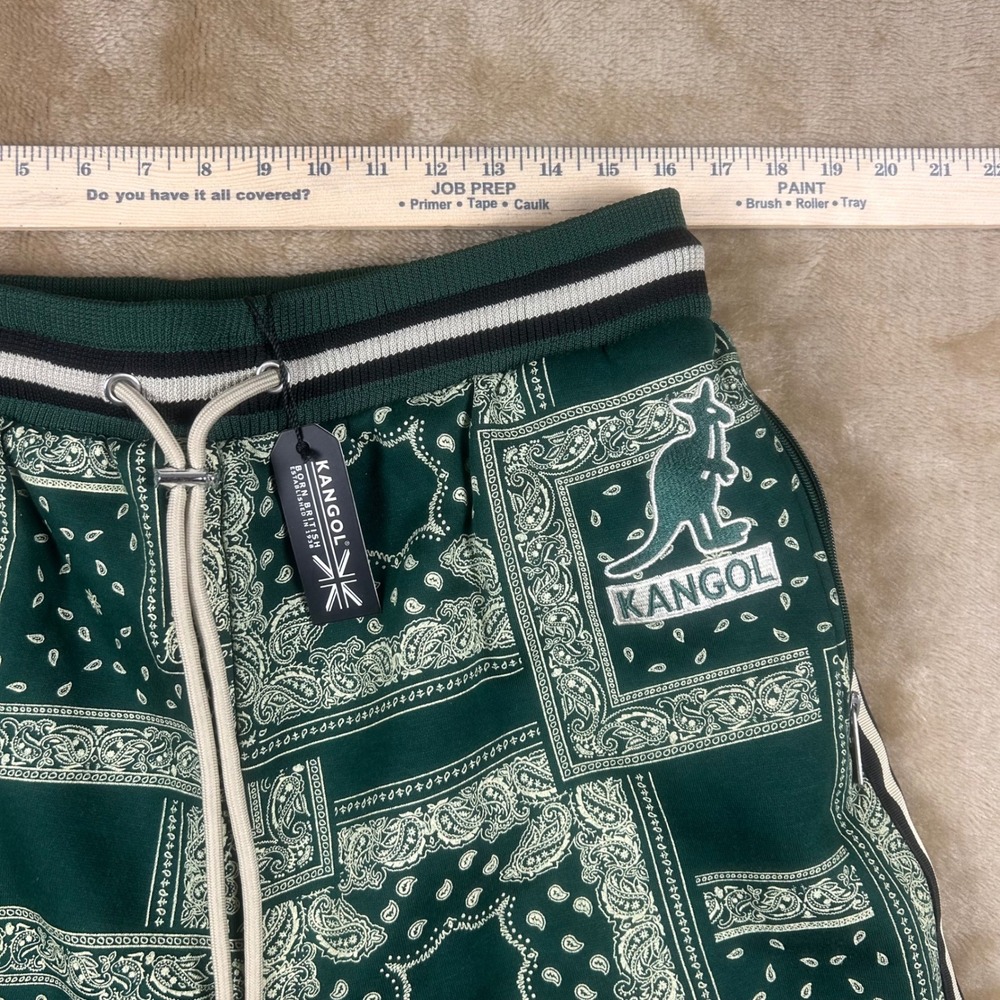 Kangol Mens Bandana Paisley Basketball Shorts Green XL K921475 Zip Pockets‎ - Picture 3 of 7